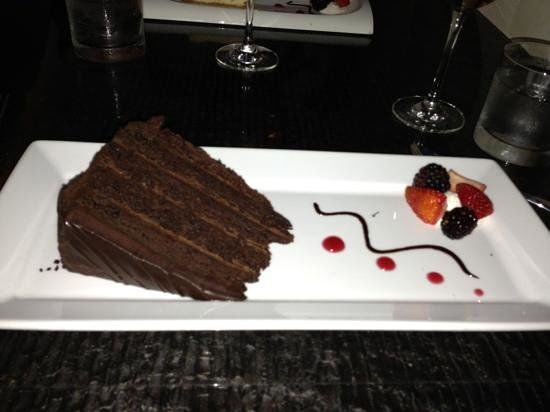 Aura Restaurant & Bar